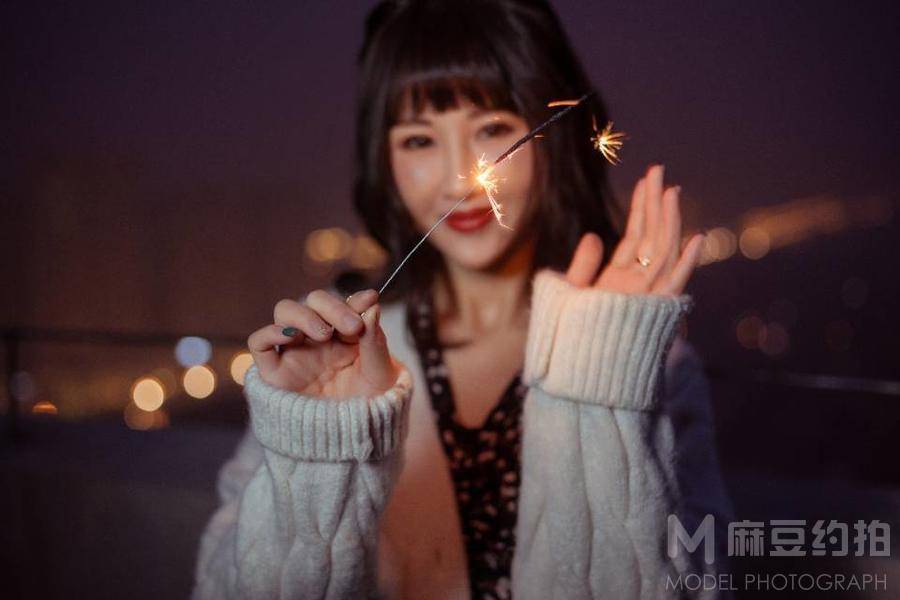 夜景模特