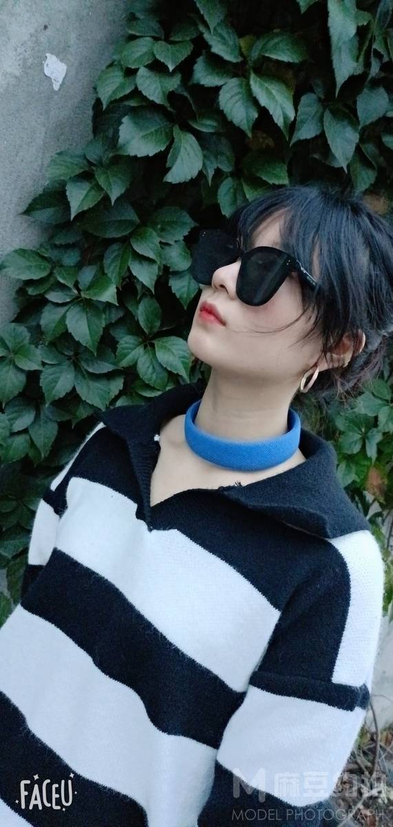 暗黑模特