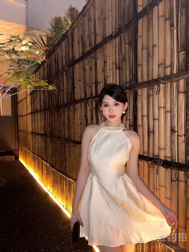 胶片模特