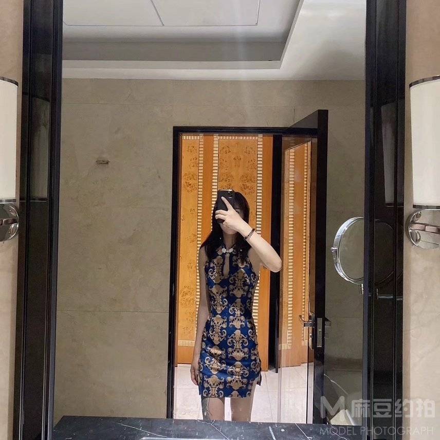 纪实模特