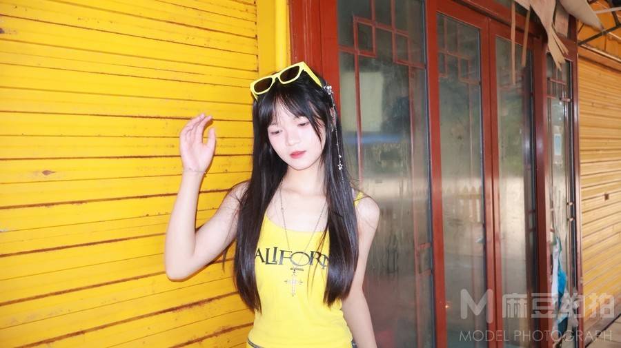 清新模特