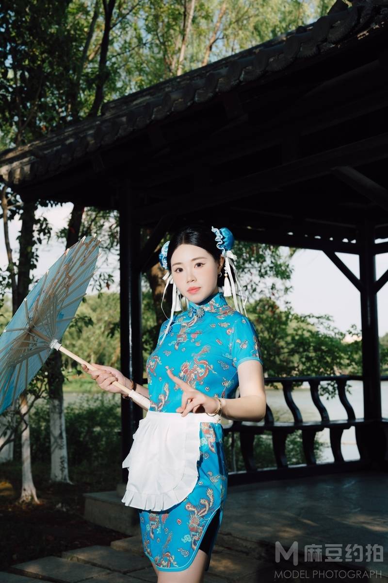 旗袍模特