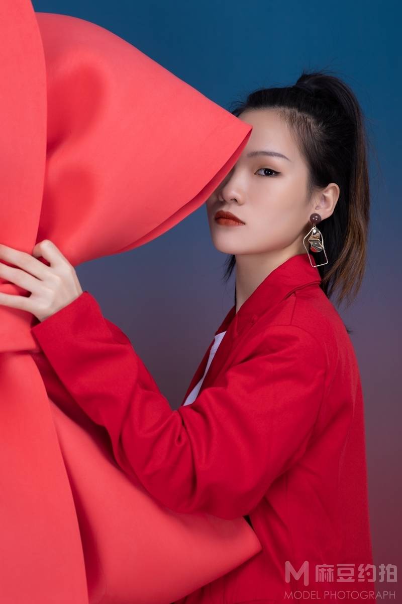妆容模特