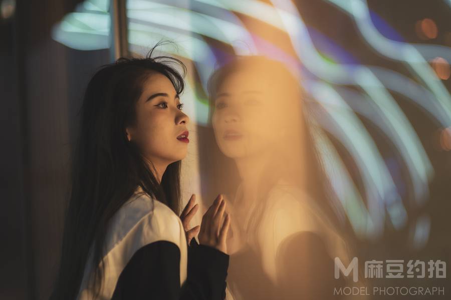 夜景模特