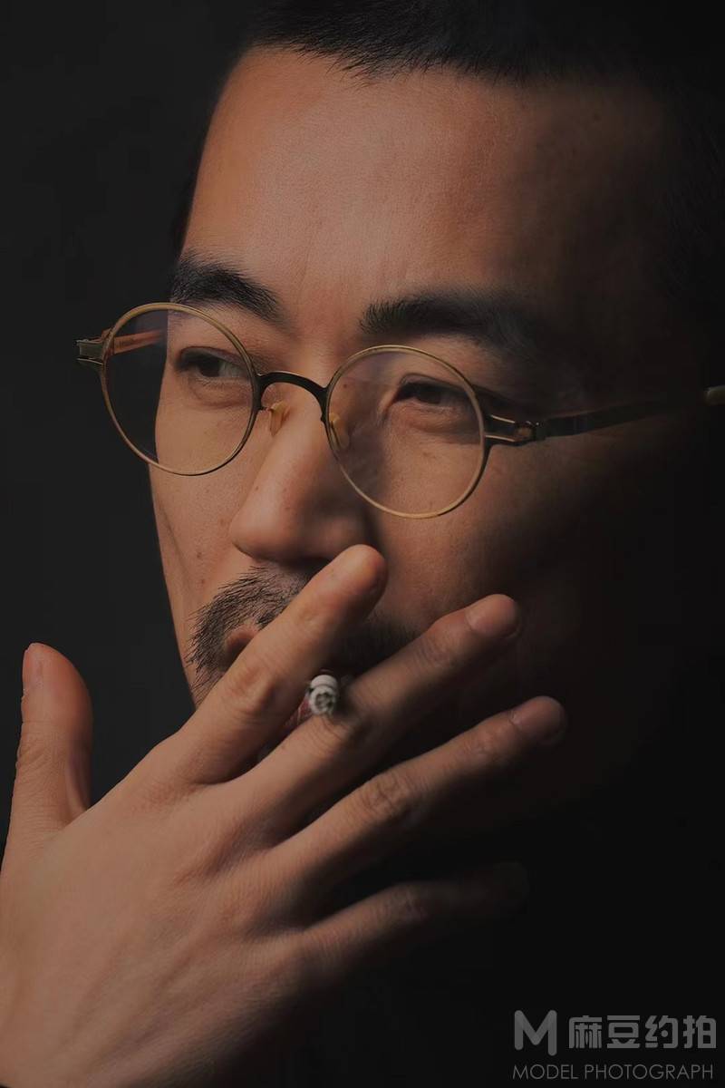 胶片模特