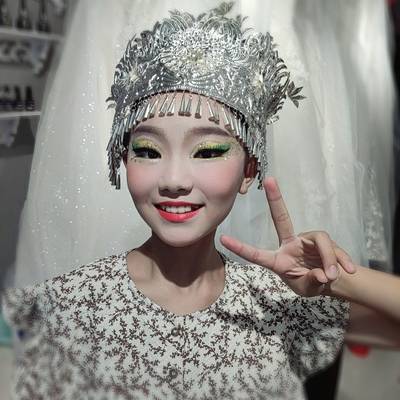 妆容模特