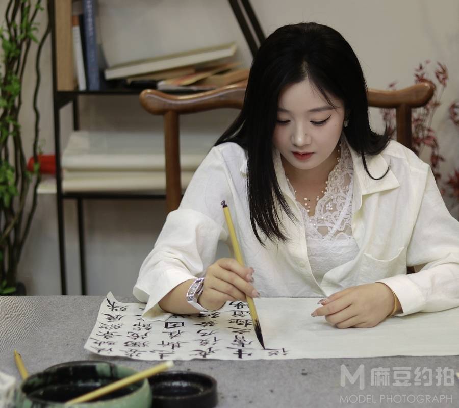 清新模特