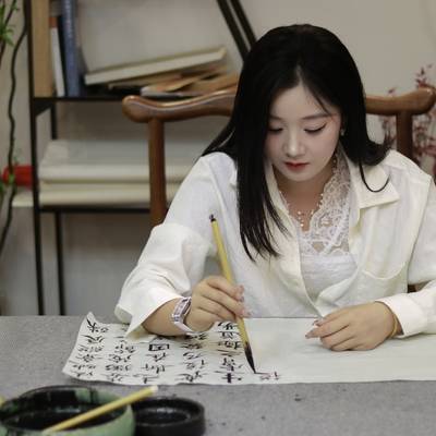 清新模特