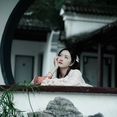 汉服模特