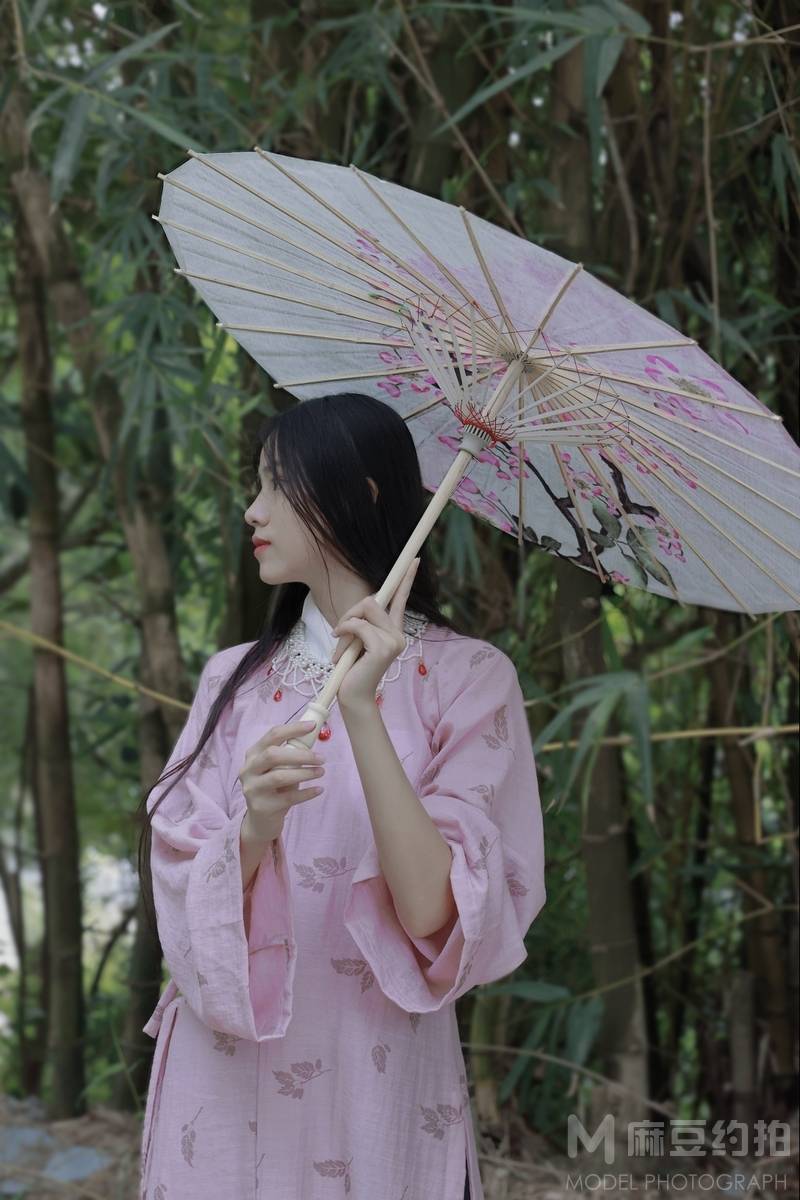民国模特