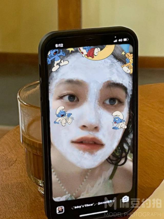 校园模特