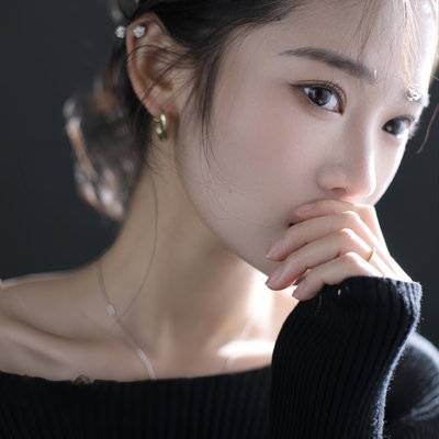 黑白模特
