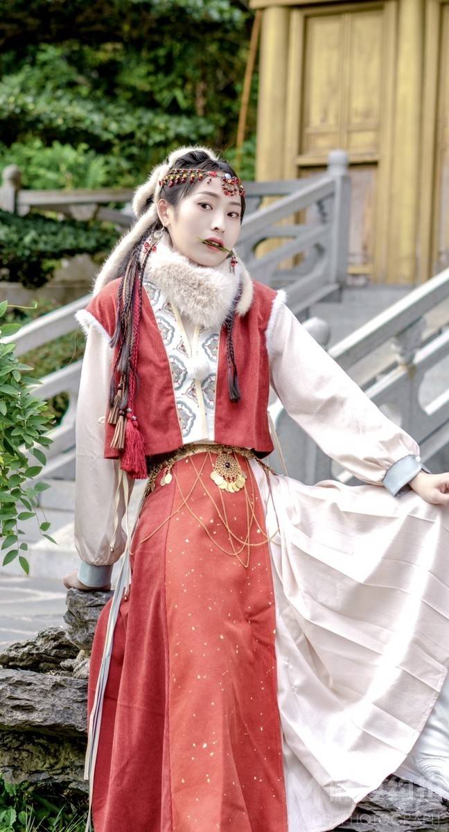 汉服模特