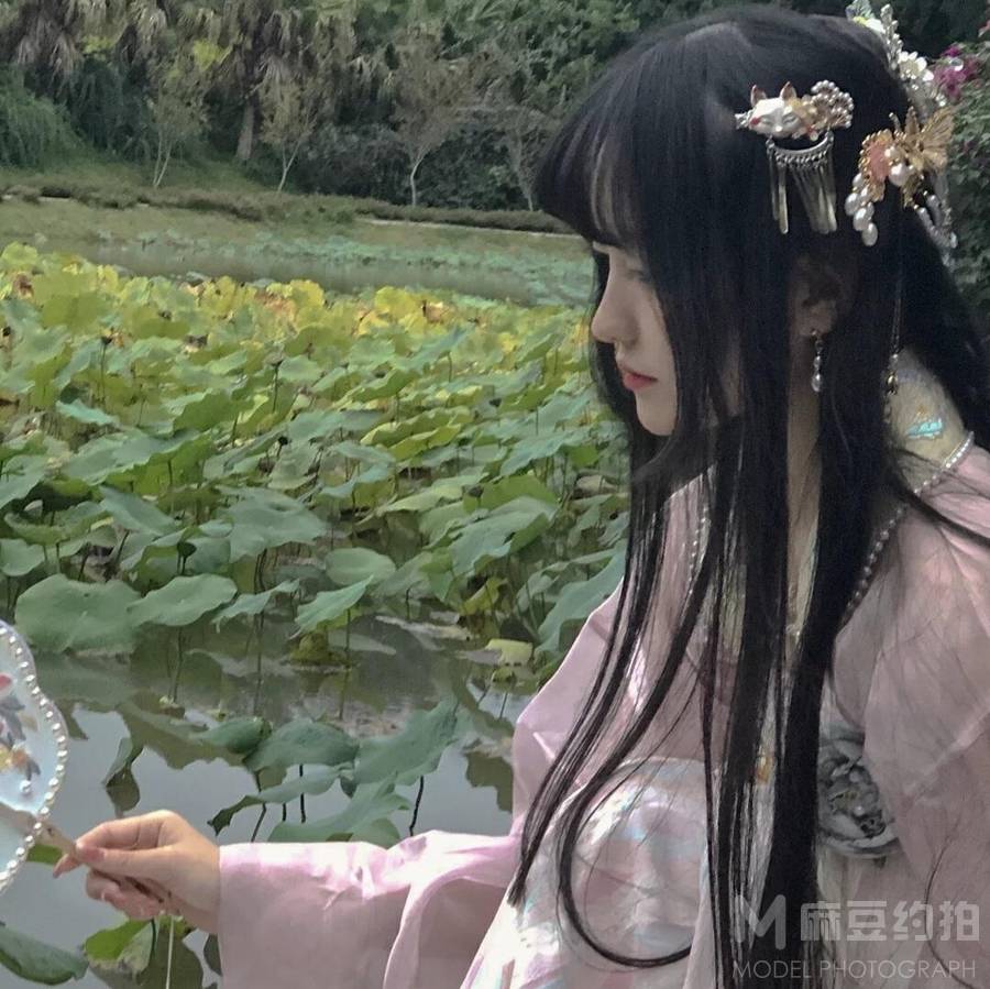 民国模特