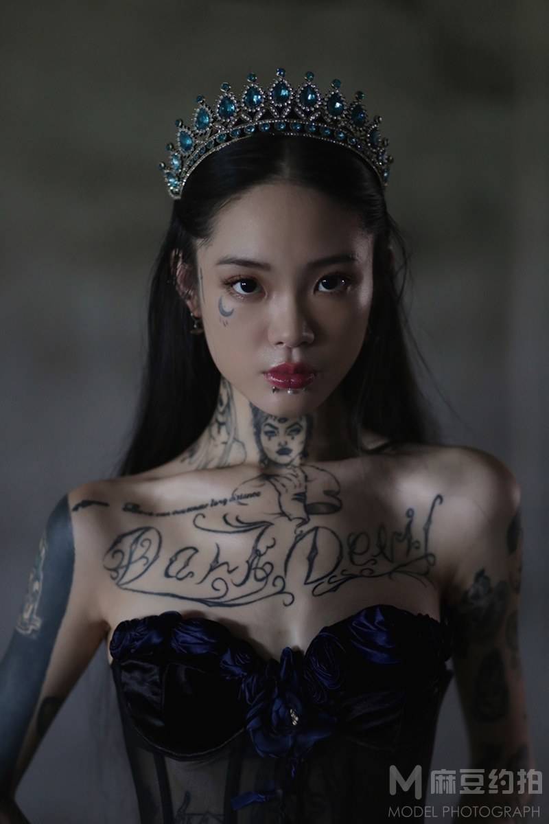 暗黑模特