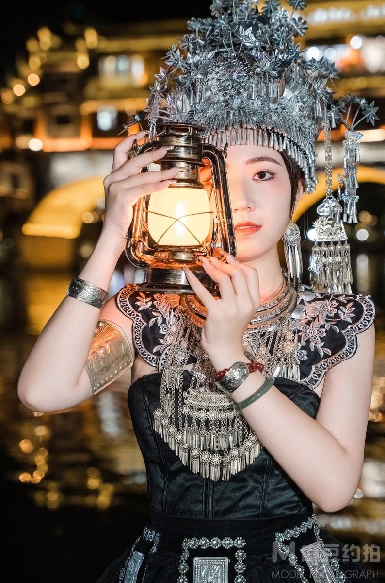 夜景模特
