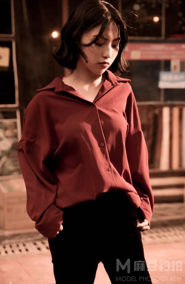 情绪模特