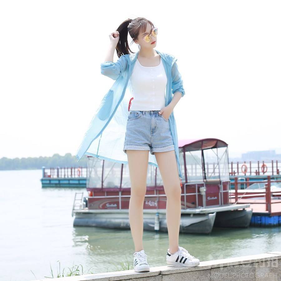 清新模特