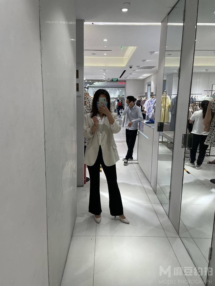 商务模特