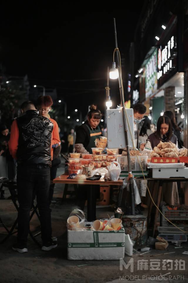 夜景模特