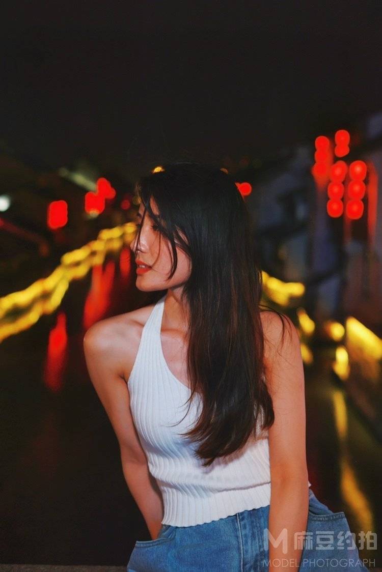 夜景模特