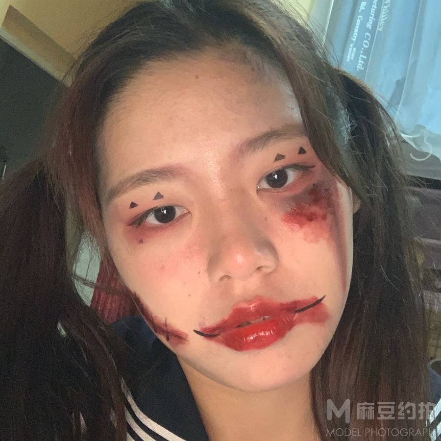 暗黑模特
