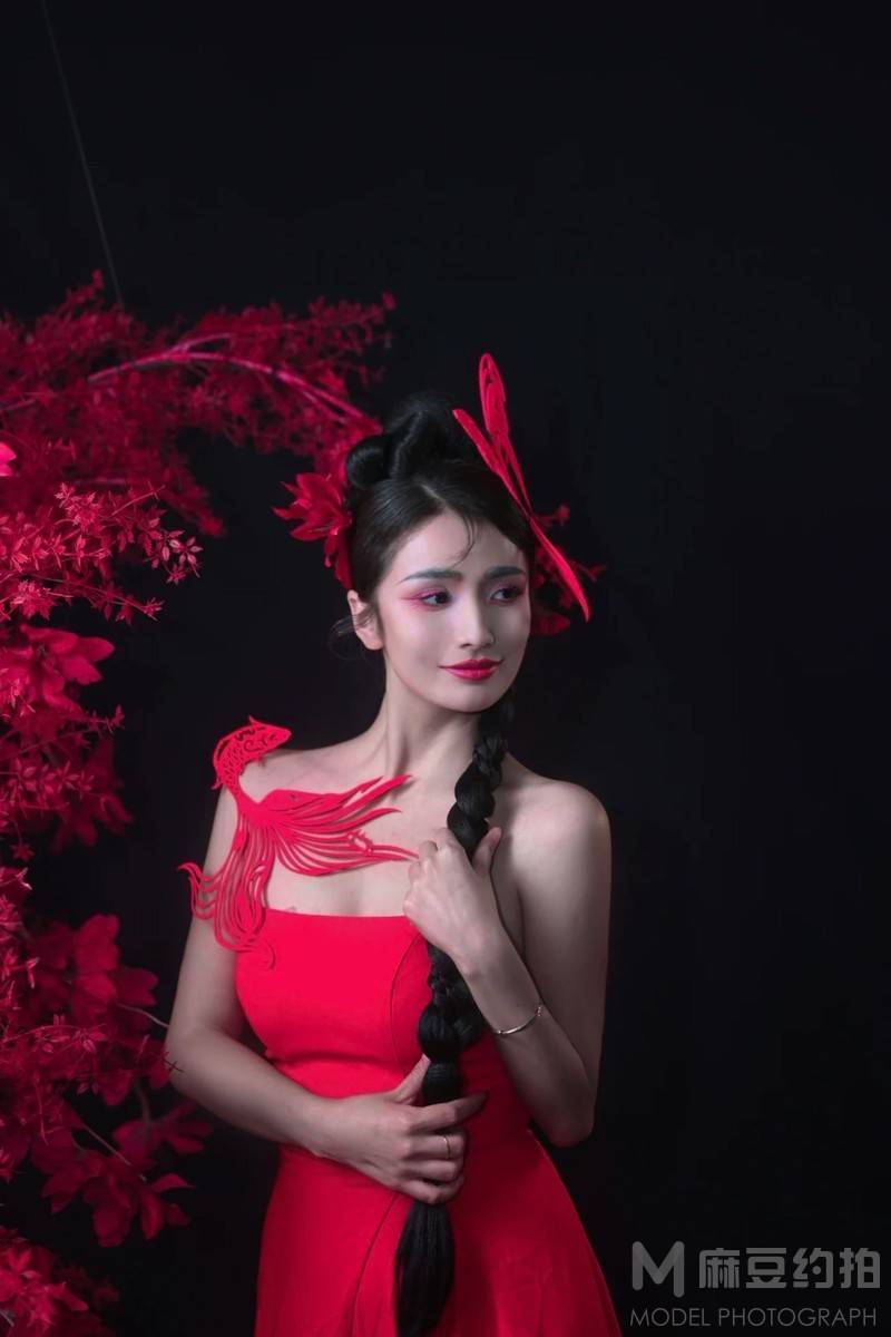 妆容模特