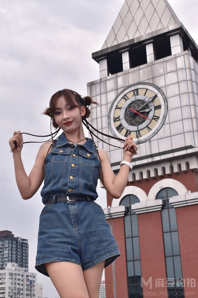 妆容模特