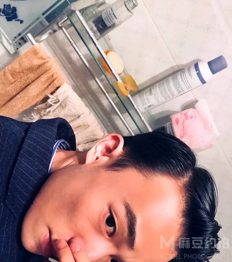 商务模特