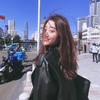 黑白模特
