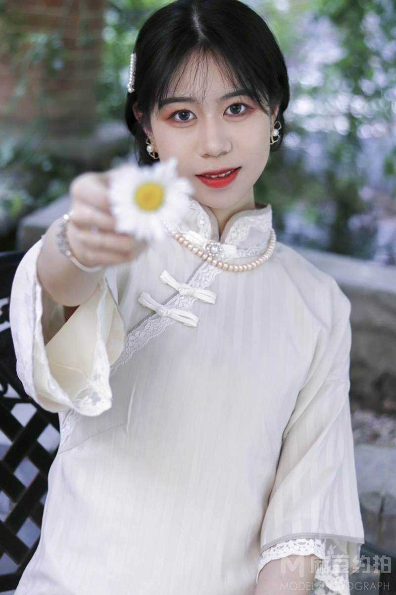 清新模特