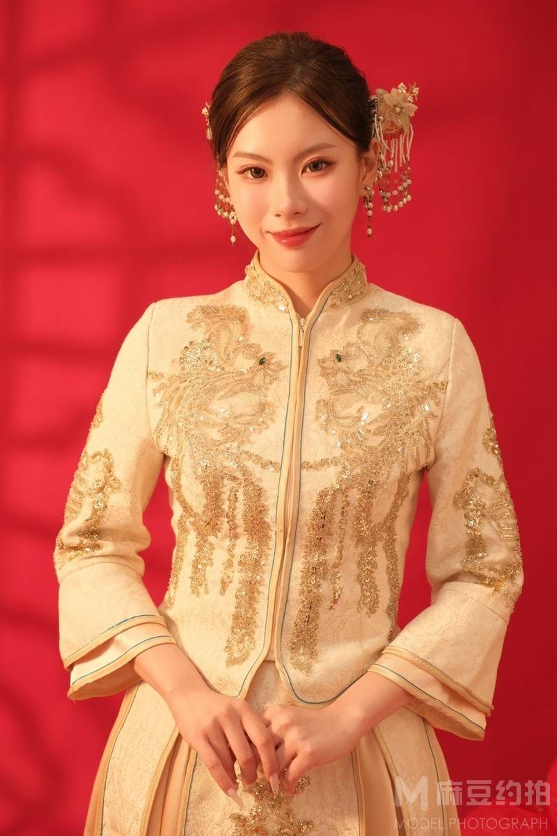 妆容模特