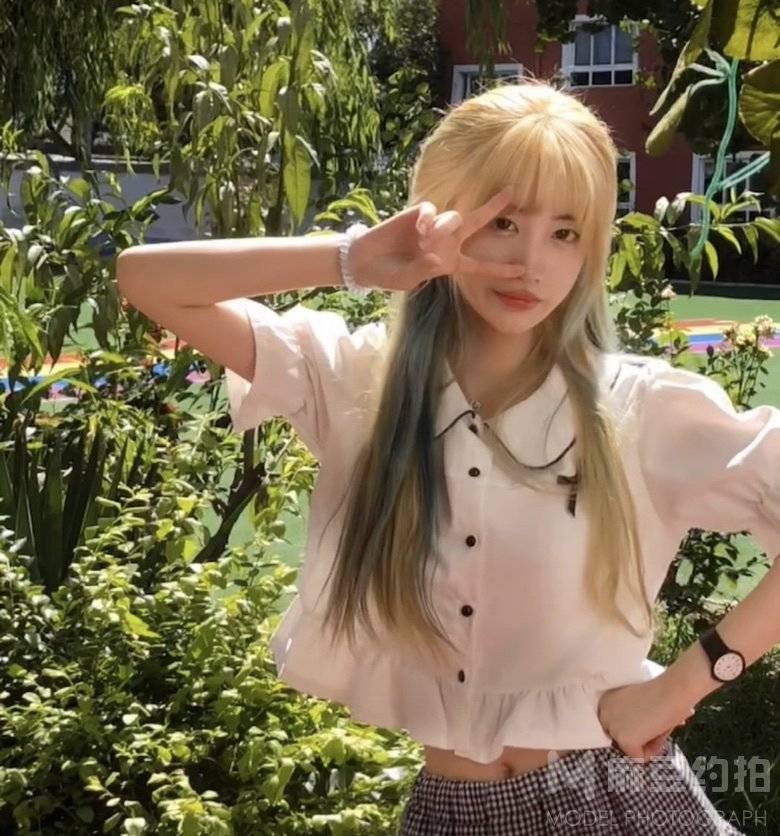 少女模特