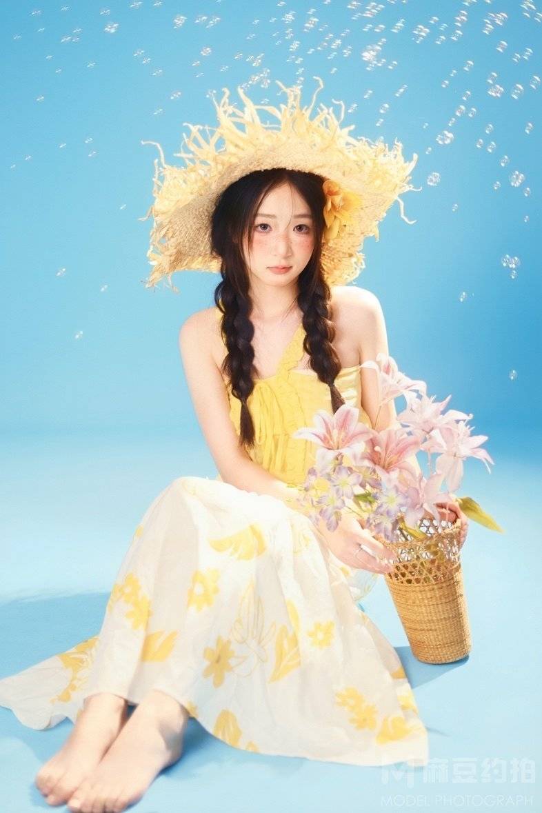 清新模特