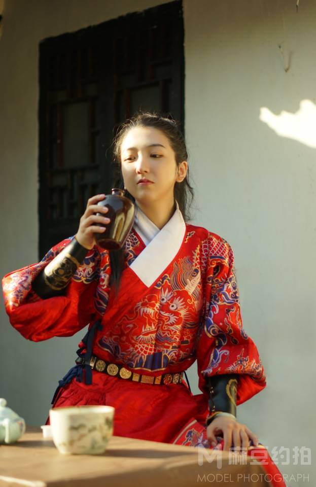汉服模特