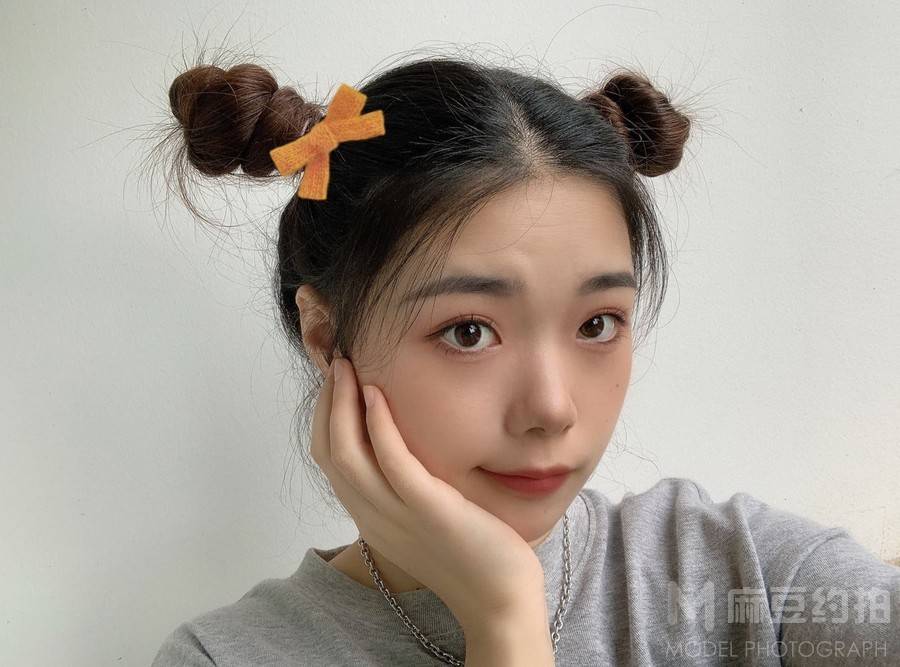 胶片模特