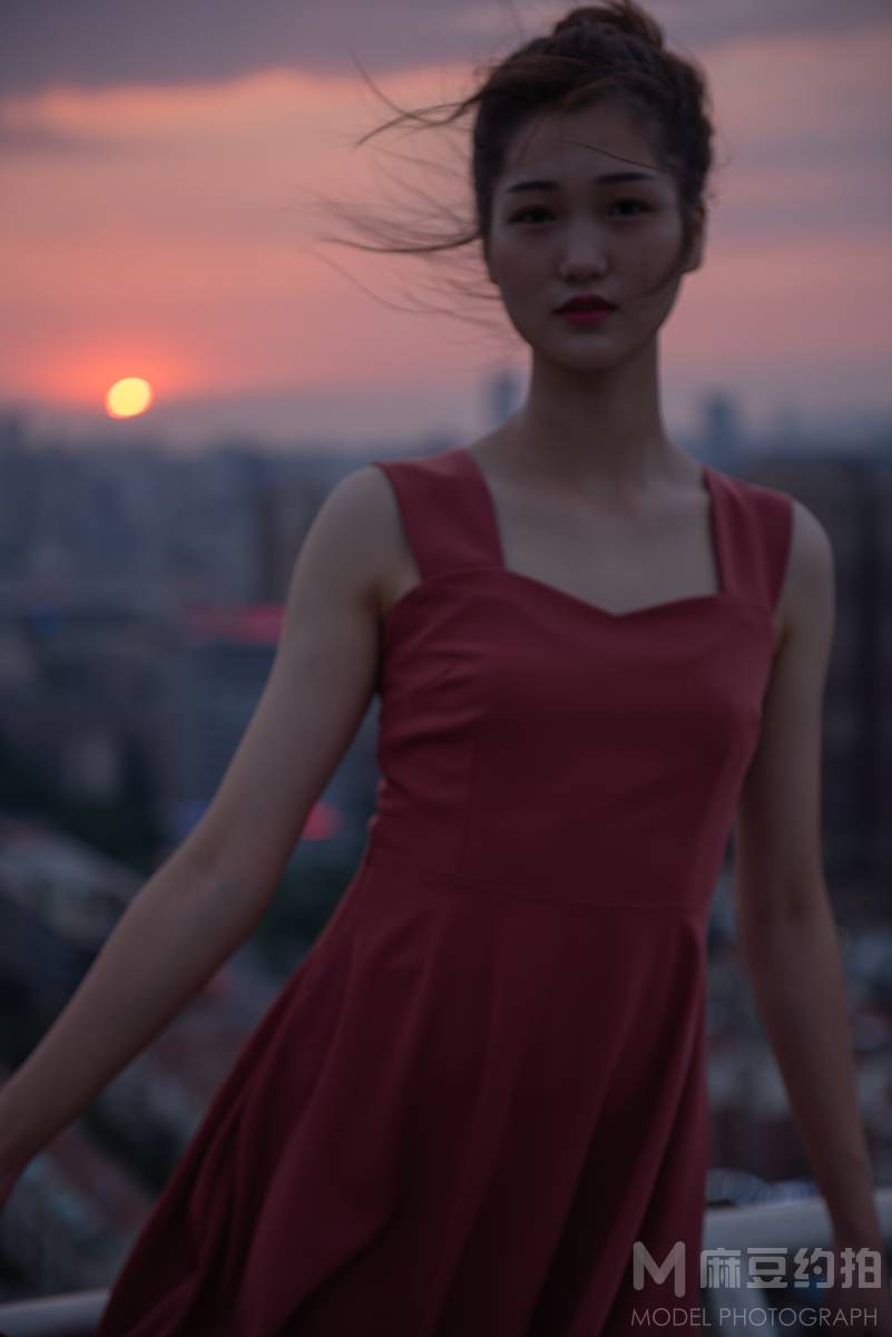 夜景模特