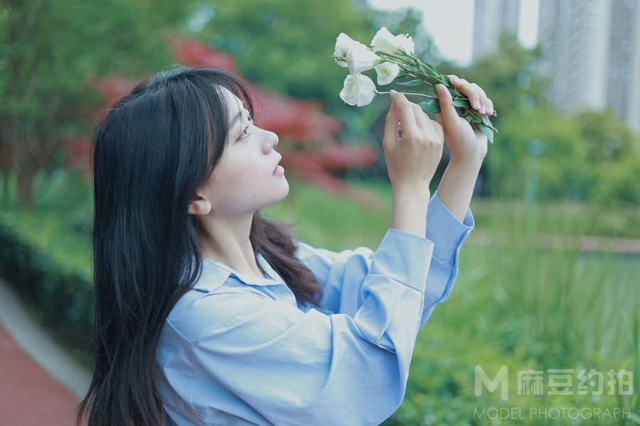 清新模特
