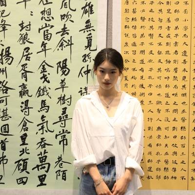 校园模特