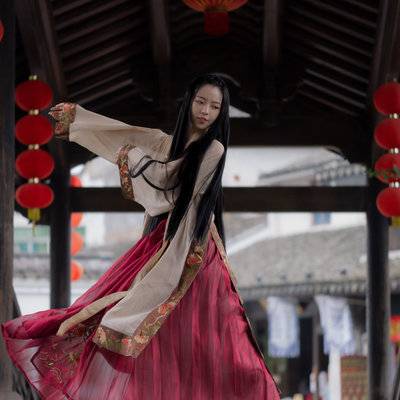 汉服模特