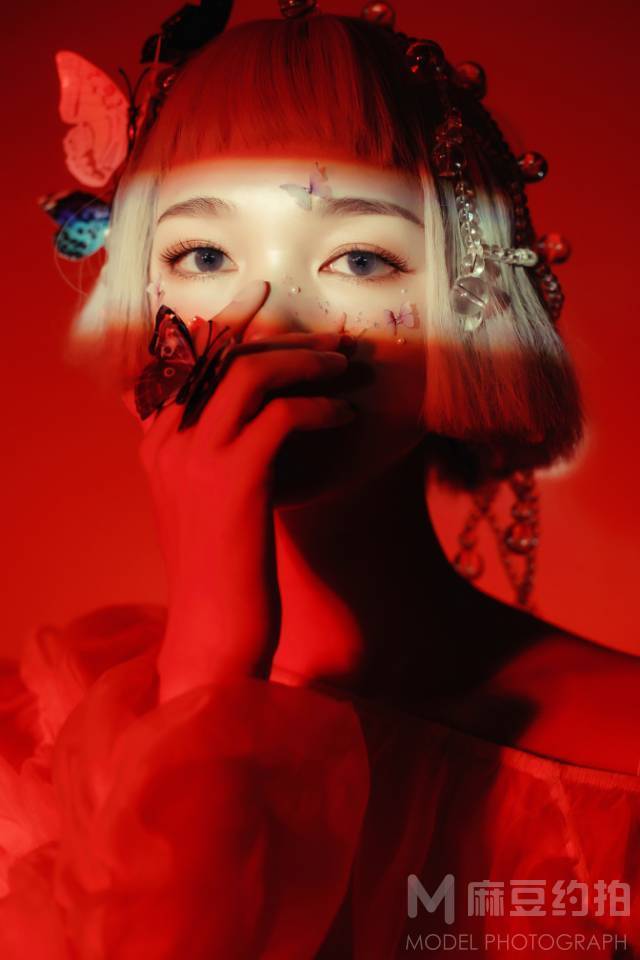 妆容模特