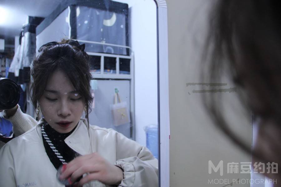 纪实模特