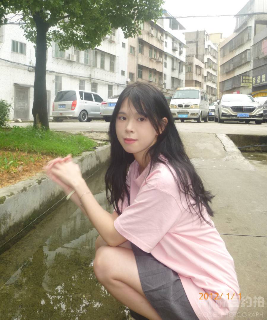 校园模特