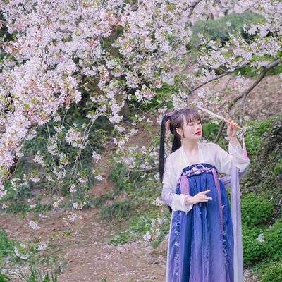 汉服模特