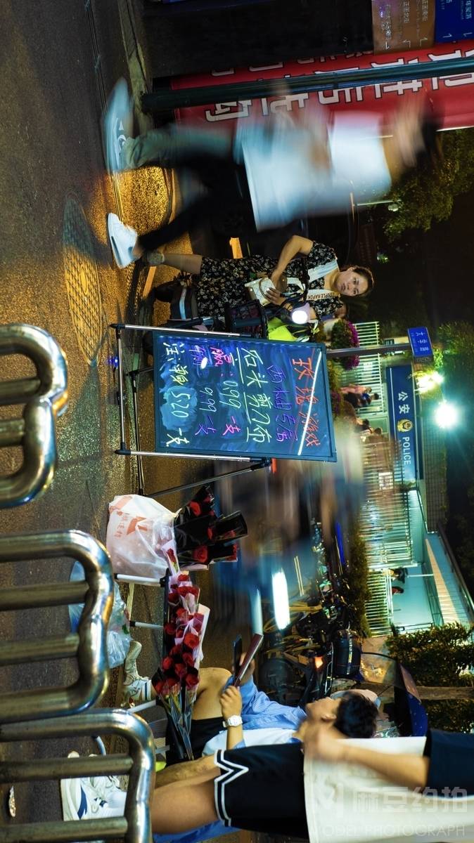 夜景模特
