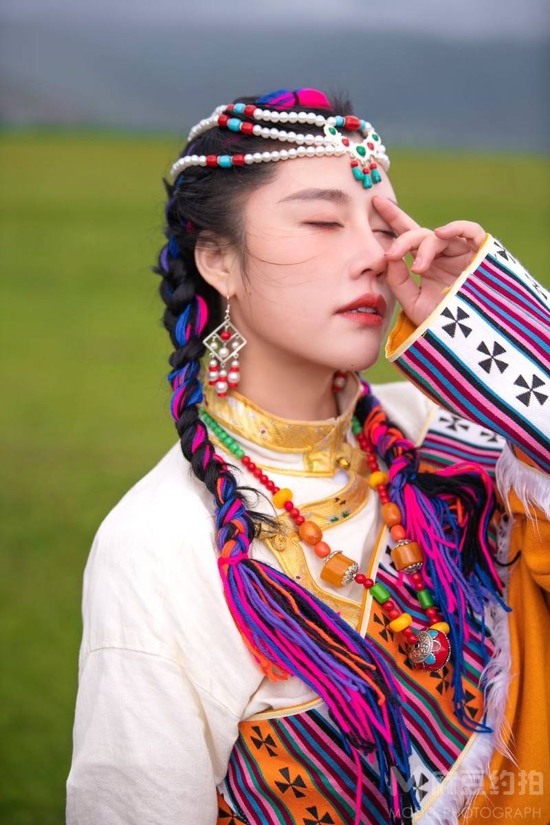 妆容模特