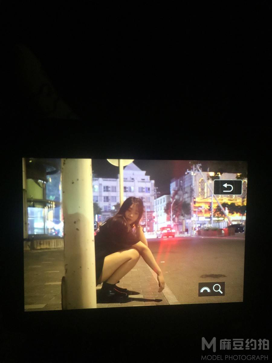 夜景模特