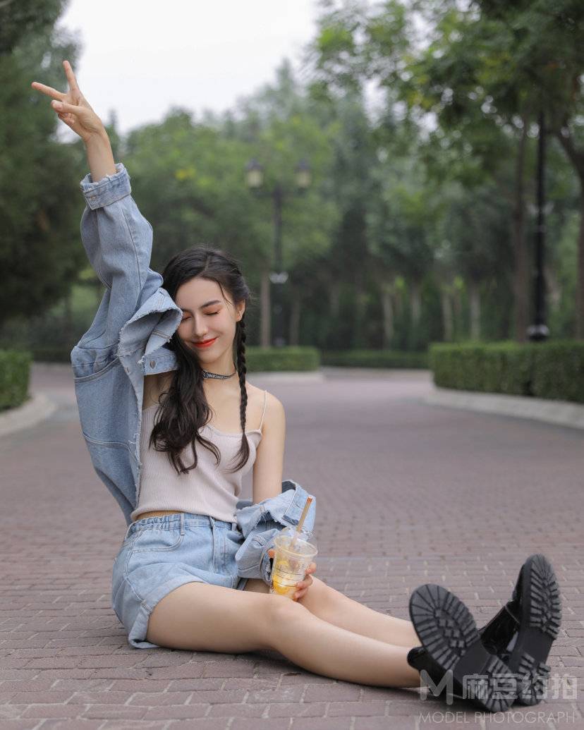 少女模特