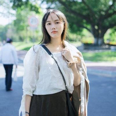 校园模特