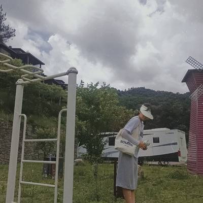 清新模特